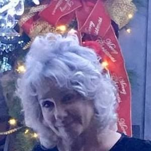 Meet your Posher, Camille